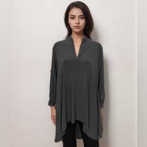 Clara Sun Woo Asymmetrical Hem Gray Top Tunic Ruched Lagenlook Slinky Size Small